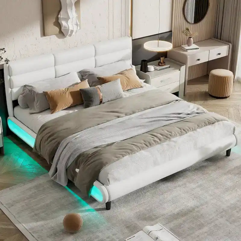 Cama de plataforma tapizada tamaño King beige con tiras LED, 2 personas