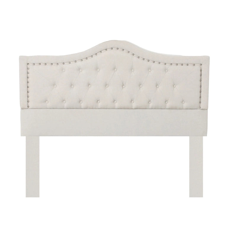 Cama Queen Ivory, cabecero y pie de cama arqueados con botones, detalles de remaches, capacidad para 2 personas