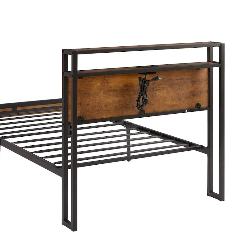 Cama de plataforma de metal negro y marrón con cabecero y piecero de madera, tamaño matrimonial, para 1 persona